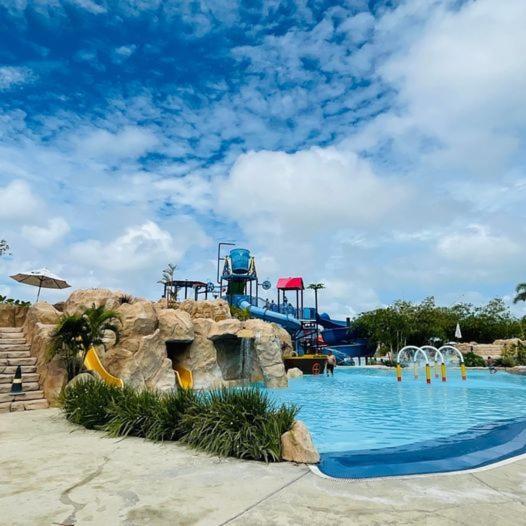 Aqualand Park & Resort Oficial ซาลิโนโปลิส ภายนอก รูปภาพ