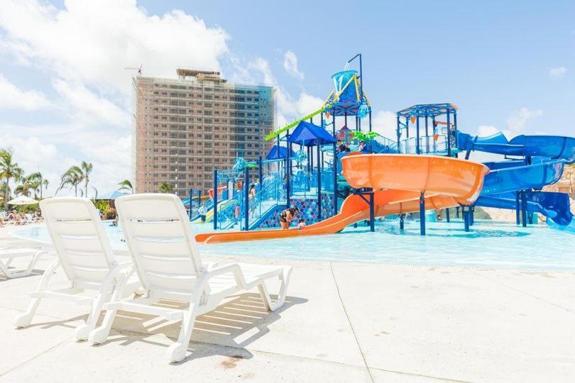 Aqualand Park & Resort Oficial ซาลิโนโปลิส ภายนอก รูปภาพ