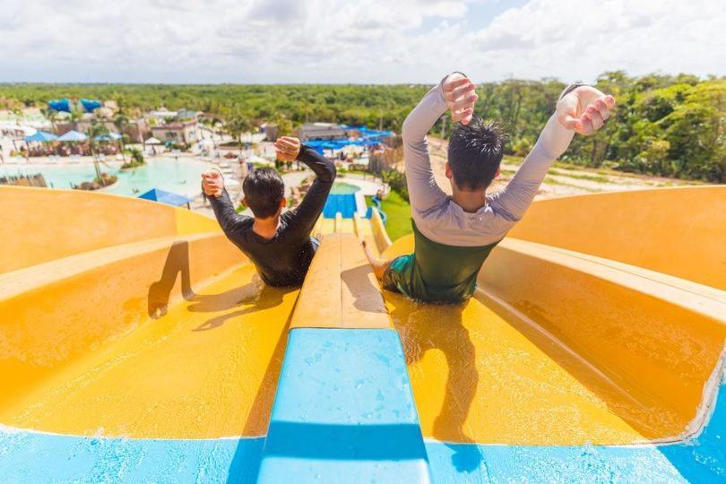Aqualand Park & Resort Oficial ซาลิโนโปลิส ภายนอก รูปภาพ