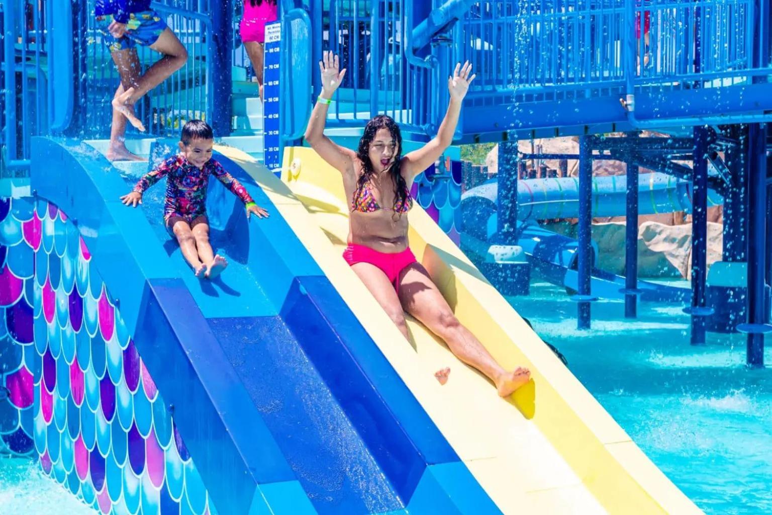 Aqualand Park & Resort Oficial ซาลิโนโปลิส ภายนอก รูปภาพ